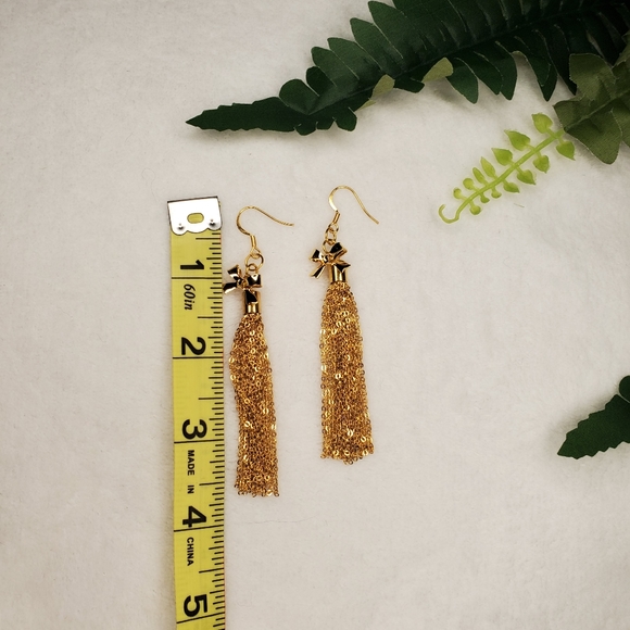 Tassel & Bow Earrings - Picture 5 of 5